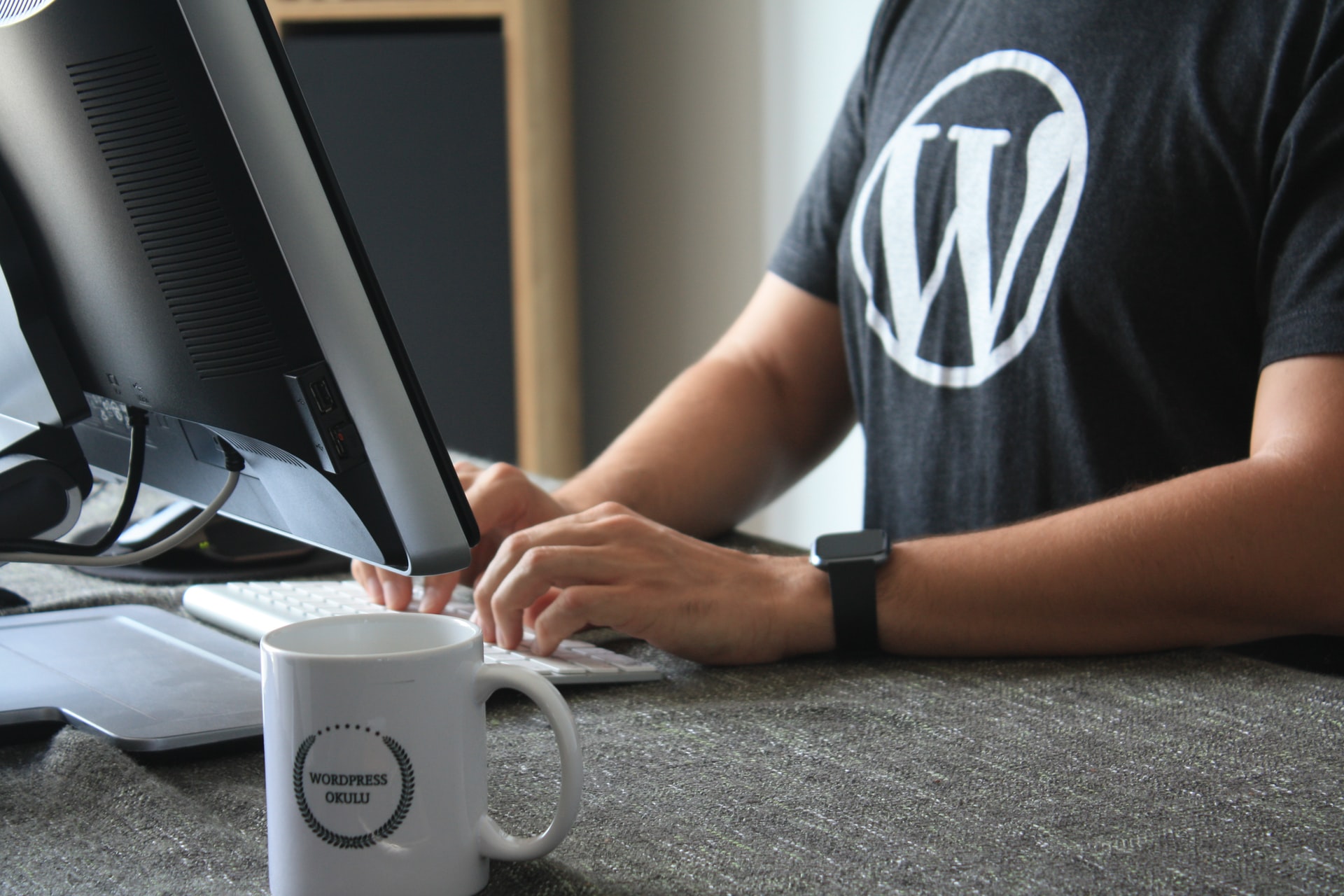 guy wearing wordpress logo